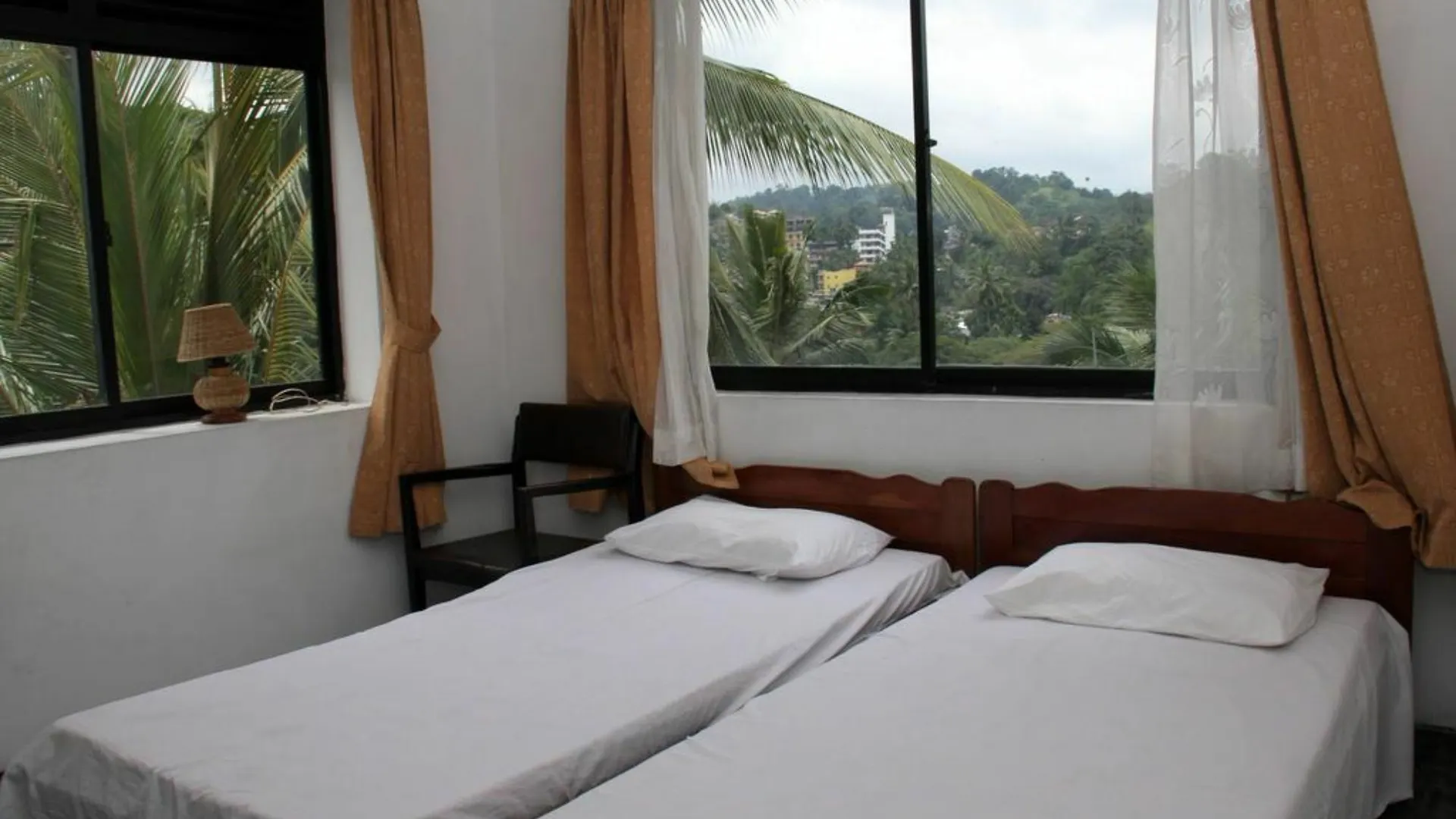 Alpine Ridge Holiday Apartments كاندي